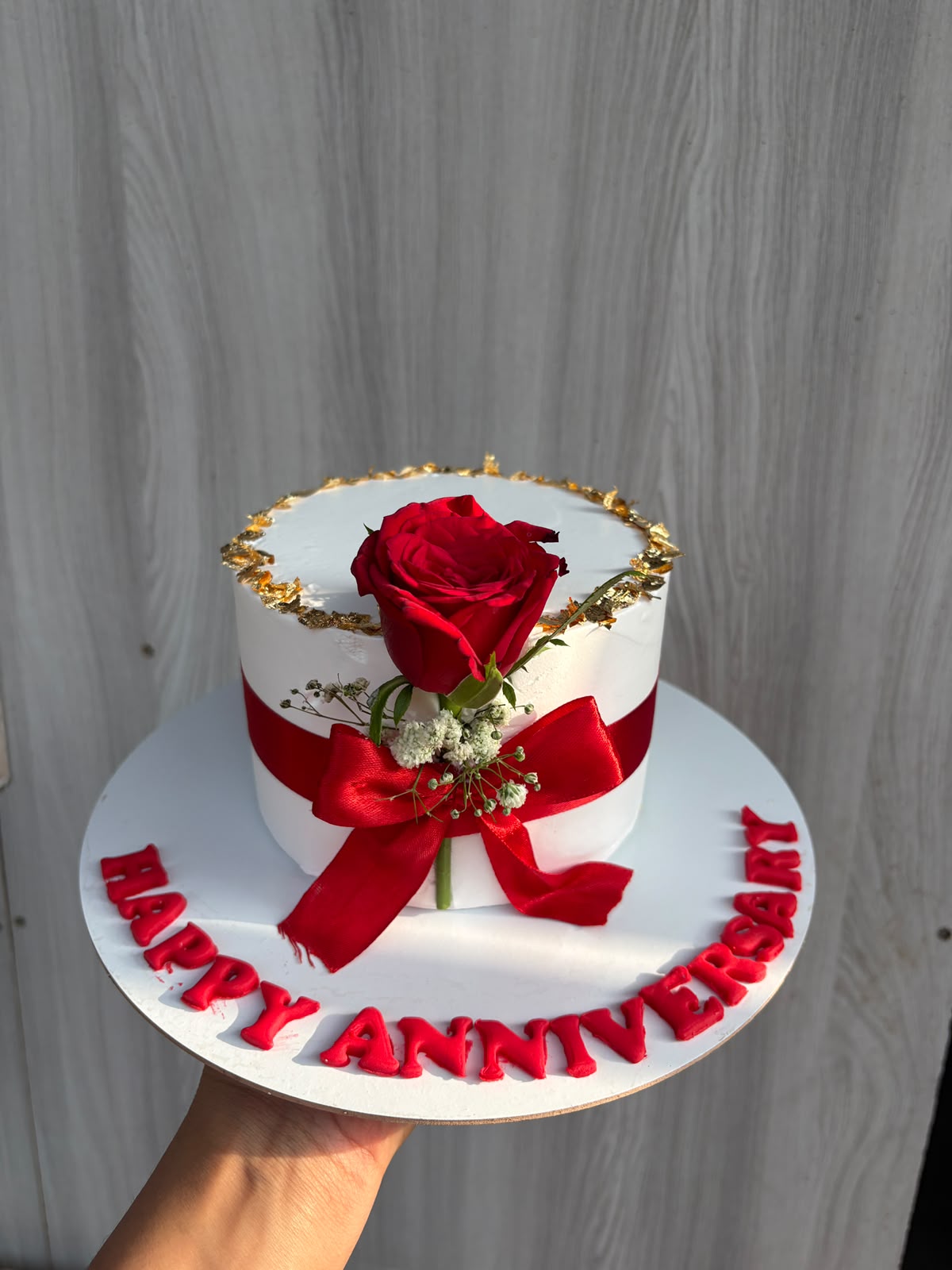 Golden Rose Cake