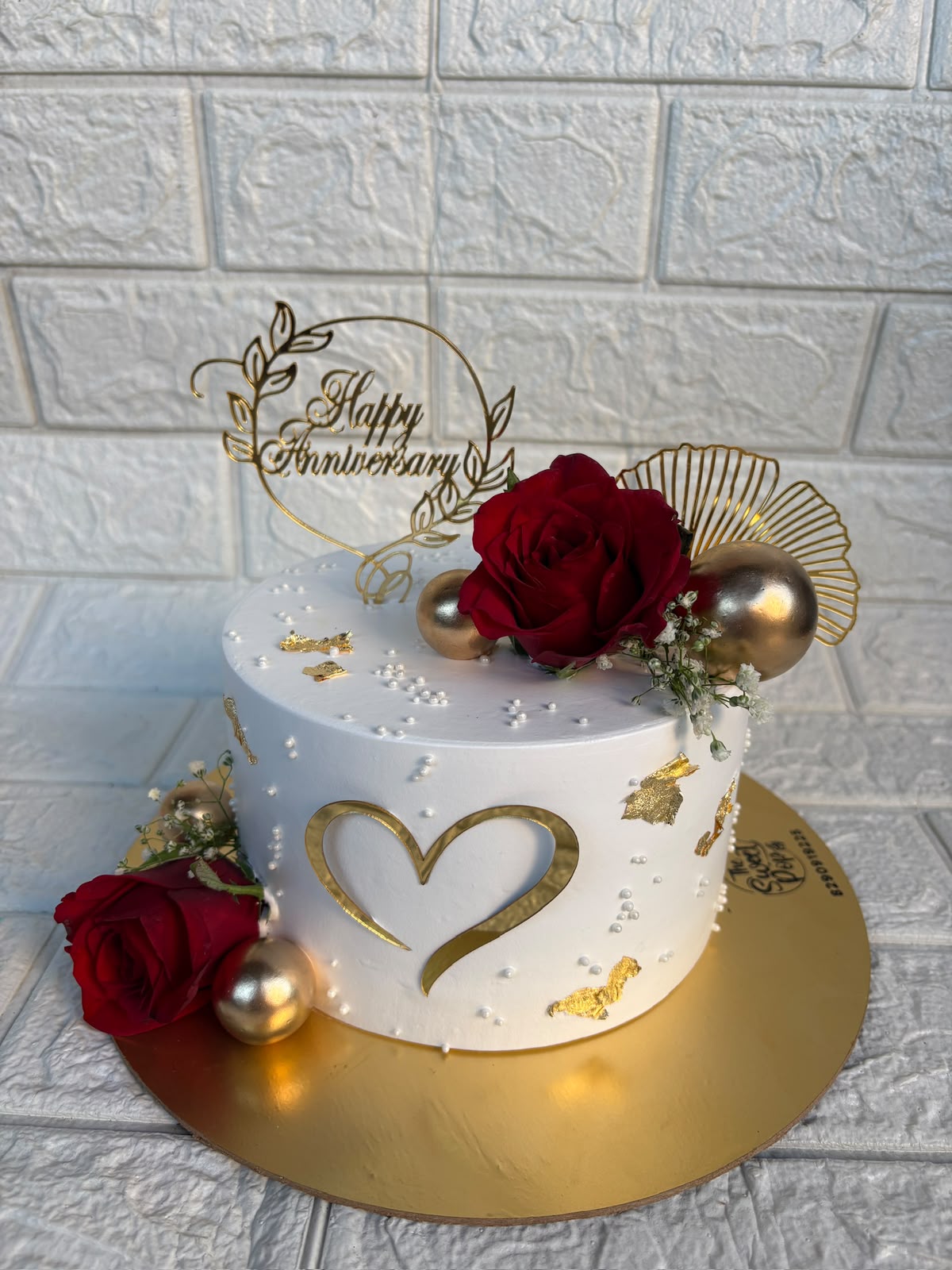 Scarlet Bloom Celebration Cake