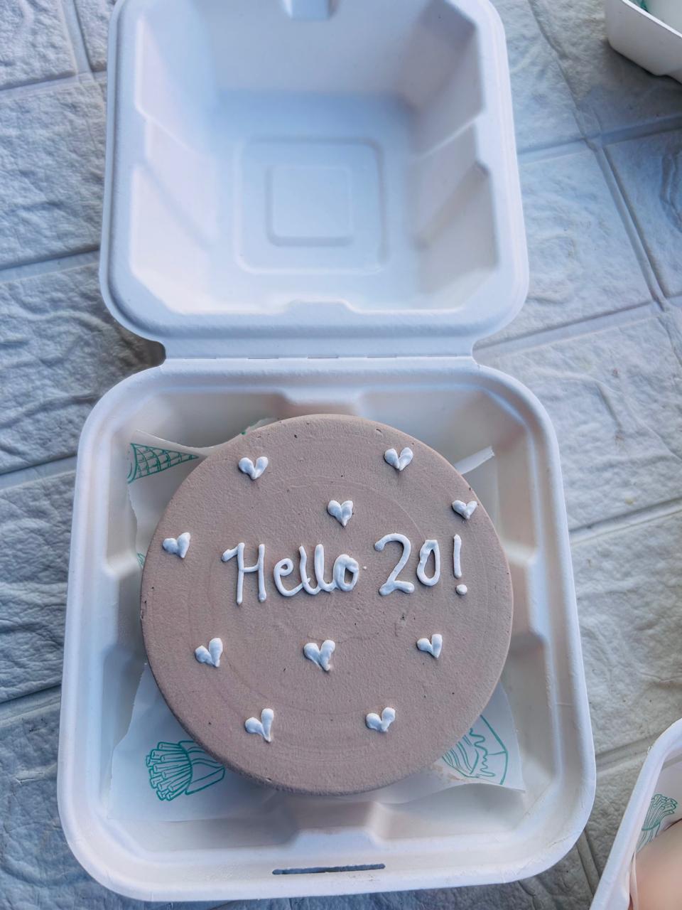 Hello 20 Bento Cake