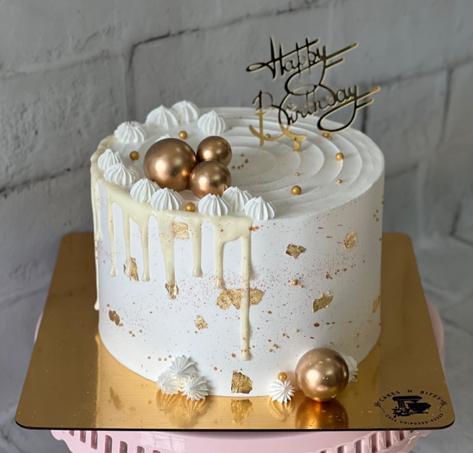 Golden Majesty Birthday Cake