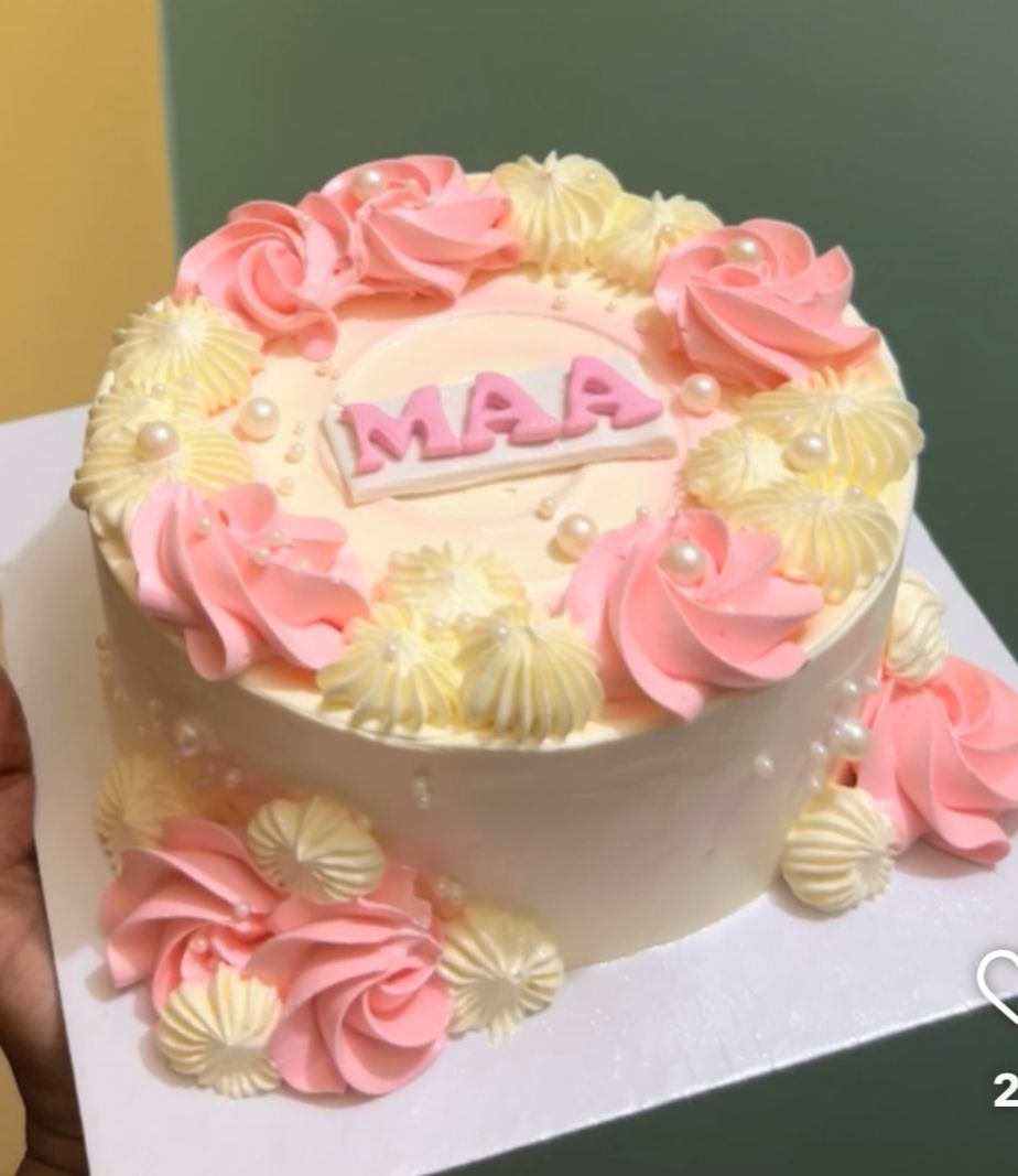 Pink Rose Birthday Cake for Maa
